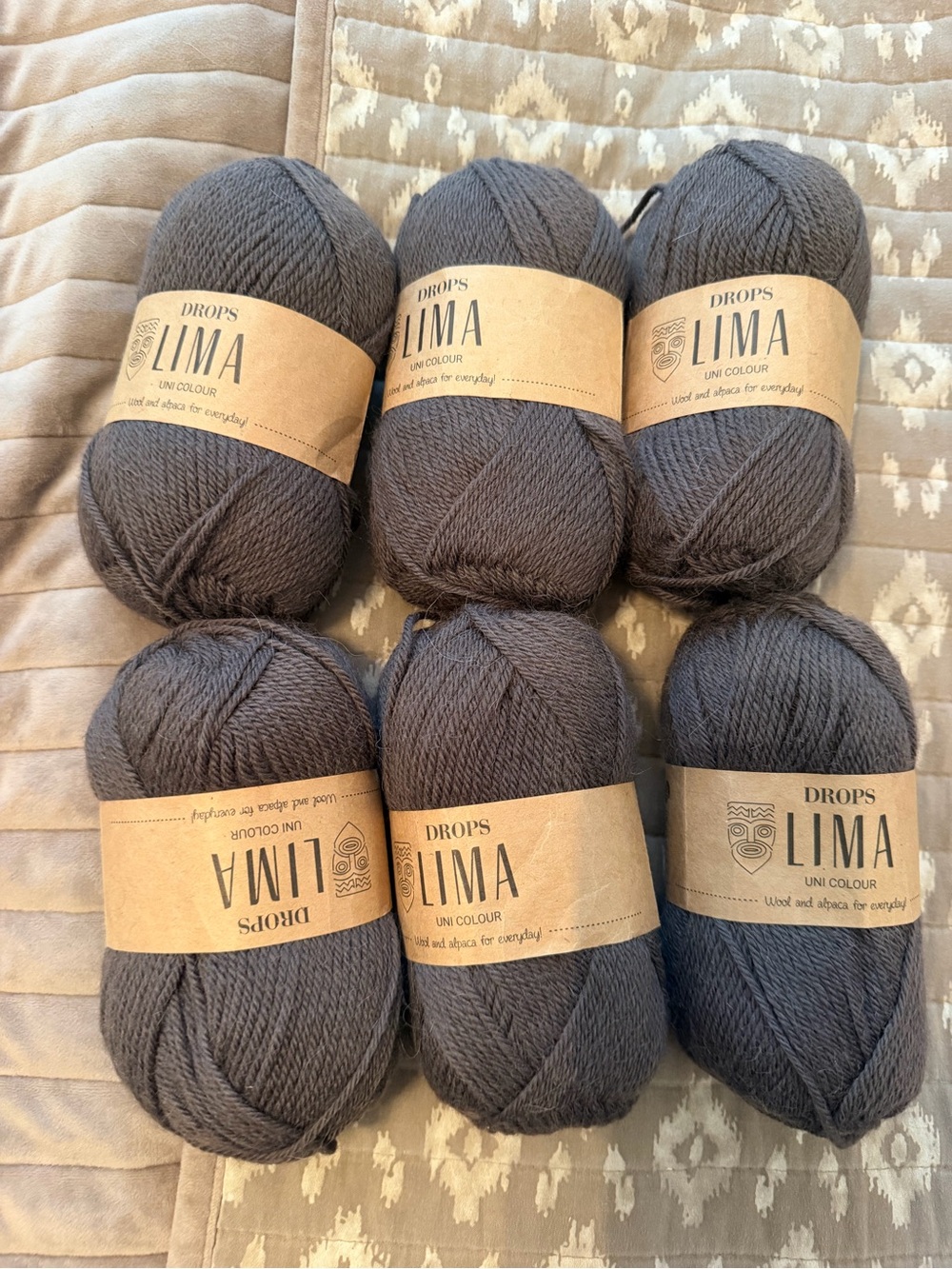 Drops Lima Wool in Charcoal Gray